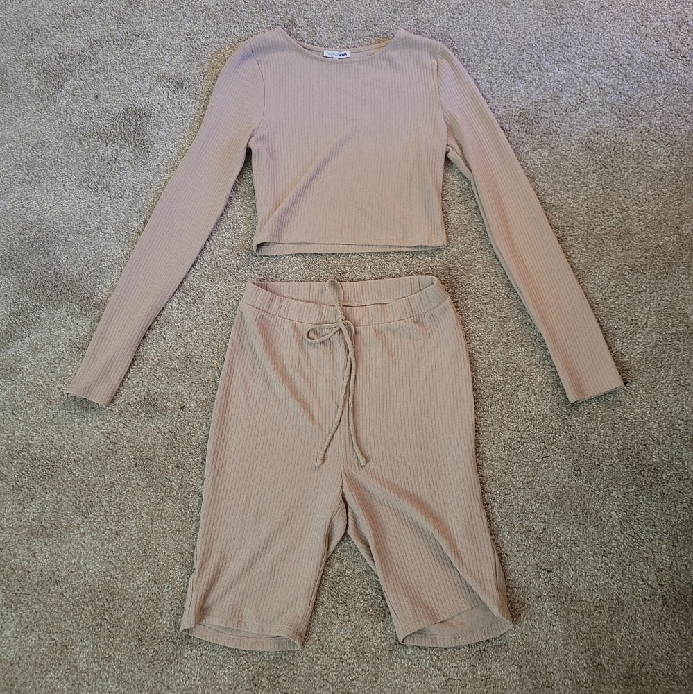 Medium beige fashion nova biker shorts set